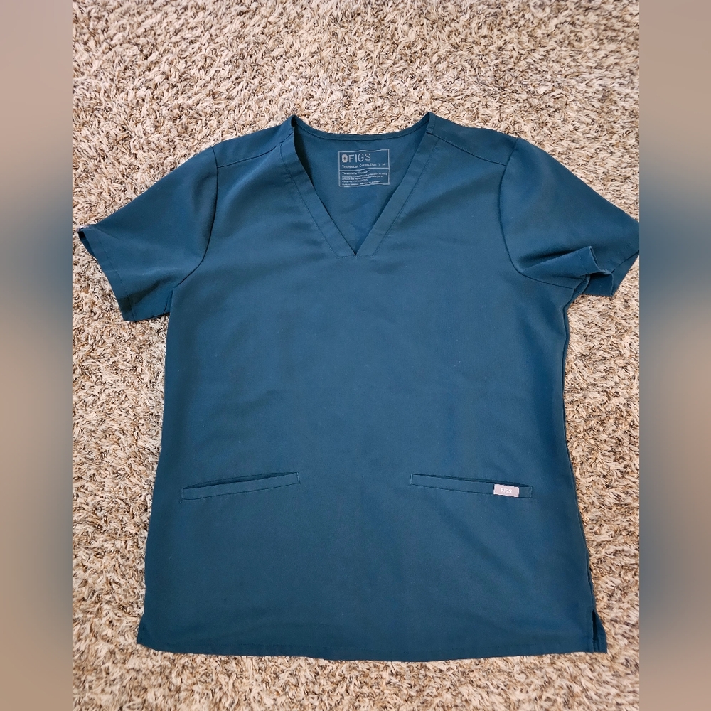 Figs Casma Scrub Top